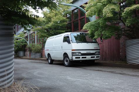 Isuzu Fargo X Cargo Van Adamsgarage Sodo Moto