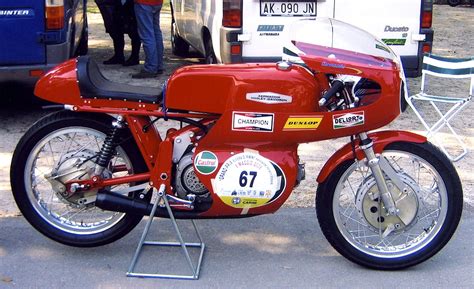 Aermacchi Ala D Oro Vintage Motociclette