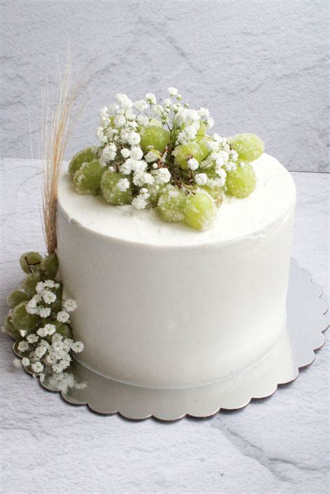 Naked Cake Uvas Flores Y Espigas Postres Diana Carrion