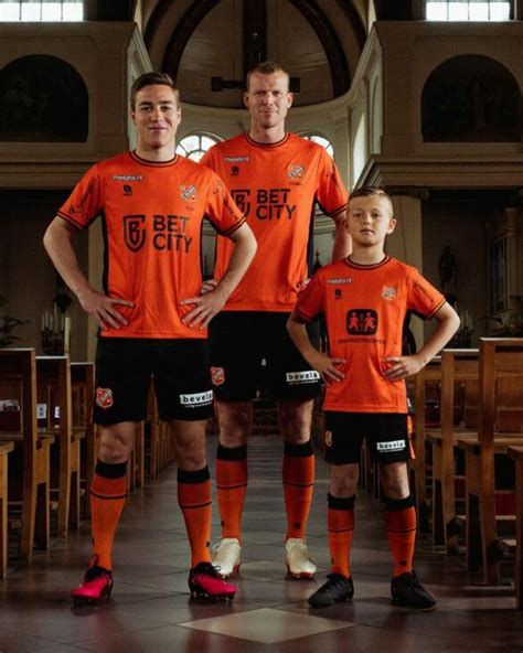 Nova Camisa Do Fc Volendam Robey Mdf