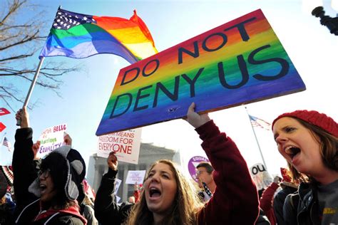 Judge Strikes Down Pennsylvania Same Sex Marriage Ban