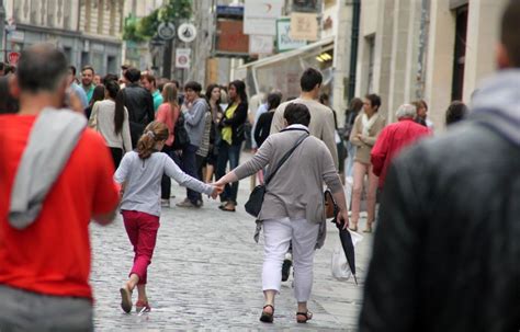 Rennes Pourquoi Les Syndicats Sont Contre L Ouverture Des Commerces Le