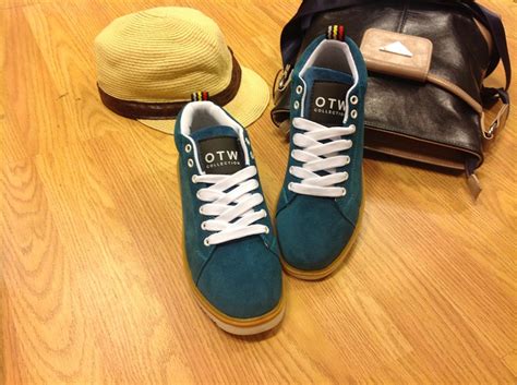 C C M U M Gi Y Th Thao Th I Tr Ng C C Hot D Nh Cho Ph I Nam Gi Y D P N P Xu H Ng