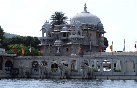 Udaipur history, Udaipur tourism, Rajputana history, Mewar, tourist place in Udaipur - INFO HUBS