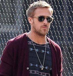 A Closer Look At Ryan Gosling S Glasses Banton Frameworks Atelier