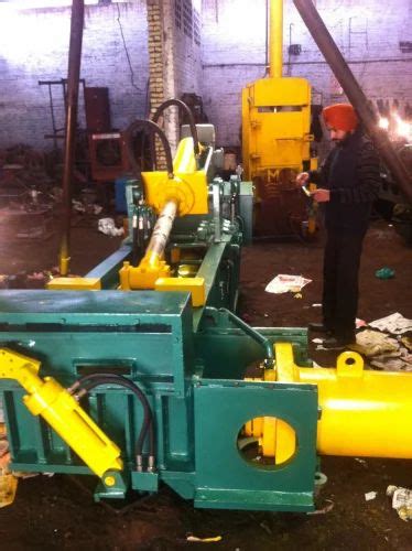 Ton Mild Steel Triple Action Scrap Baling Machine Mini Jumbo