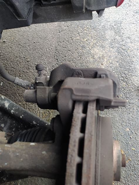 When Do I Need To Replace My Front Disc Brakes Uk Dacia Forum