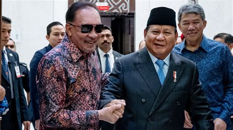 Indonesia President Elect Prabowo Meets Anwar After Xi Kishida Nikkei Asia