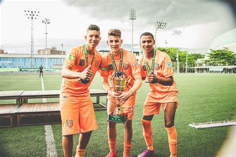 LA GRAN CAMPAÑA DE NUESTRAS FUERZAS BÁSICAS – Envigado FC