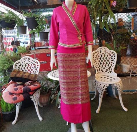 Beautiful Thai Traditional Costume For Women Thai Vintage Costume With