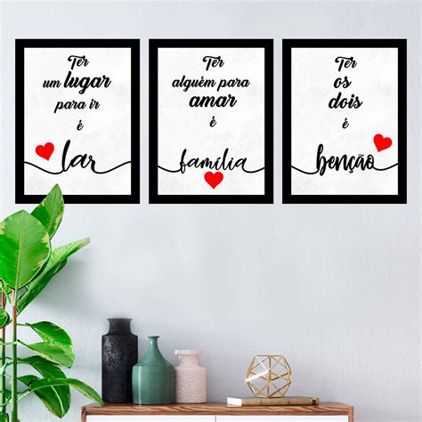 Kit 3 Quadros Decorativos Frases Família Ter um Lugar para Ir é Lar