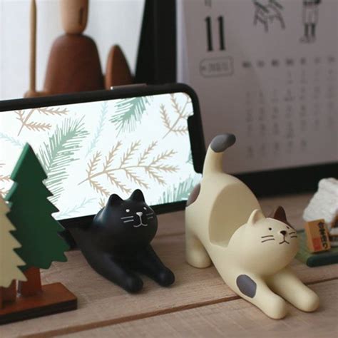 Stretching Cat Phone Holder Resin White Black From Apollo Box