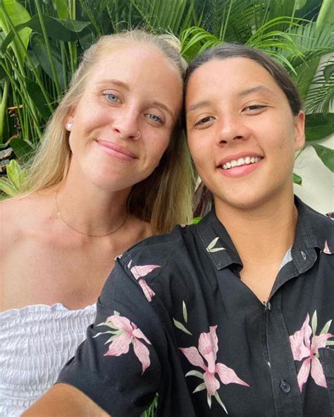 Sam Kerr and new girlfriend Kristie Mewis sent fans into overdrive with ...