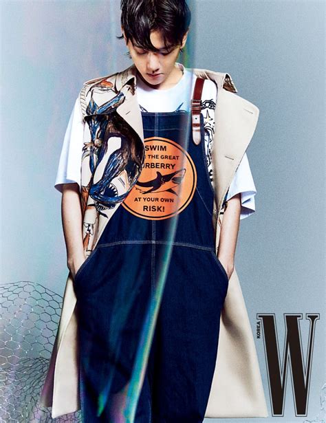 EXO S BaekHyun For W Korea Magazine March Kpopmap Kpop Kdrama And