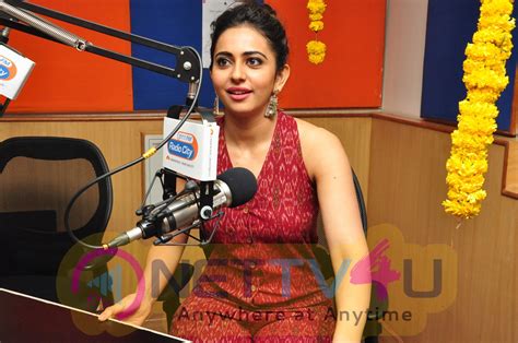 Telugu Actress Rakul Preet Singh At Radio City Exclusive Photos 204765 Movie Press Meet Pics