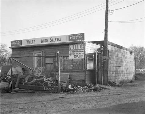 50 Vintage Photos Of Classic Car Salvage Yards And Wrecks From Between