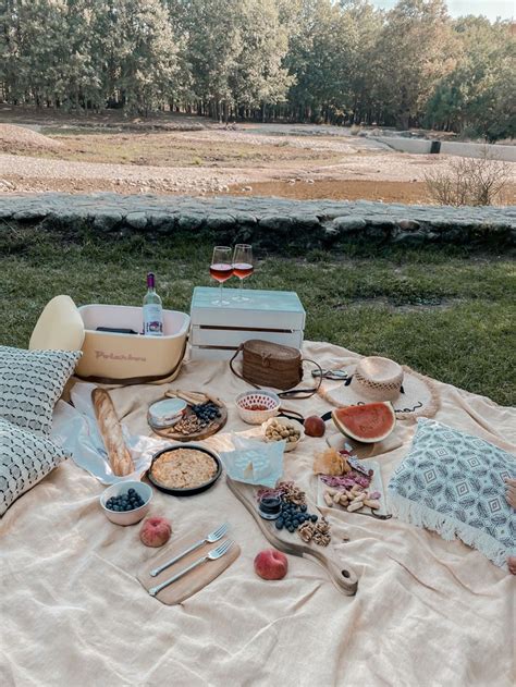 Picnic Day: A Perfect Outdoor Gathering