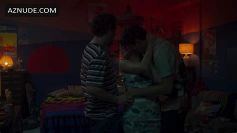 Zorras Nude Scenes Azmen