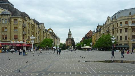 Ph 2012 04 25 11h04 Timisoara Piata Victoriei Daniel ENGELVIN Flickr