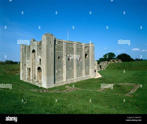 Moated Norman Castle Hi Res Stock Photography And Images Alamy