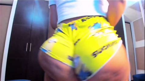 Avaferrera Big Ass Shake