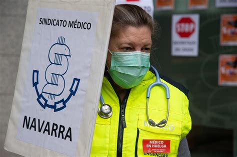 Los Médicos Navarros Endurecen Su Reivindicación