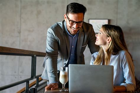 Можно ли самозанятым работать вместе