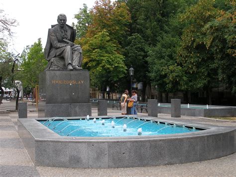 Братислава