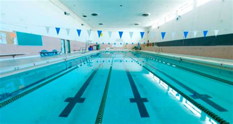 Piscine du Cégep de Saint Laurent Montreal