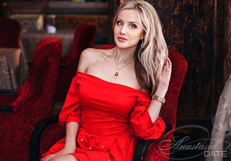 Foreign Woman Seeking Exciting Companionship Ekaterina From Kherson 32 Yo Hair Color Blond