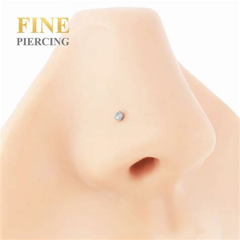 Piercing De Nariz Nostril Ponto De Luz Em Tit Nio Fine Piercing