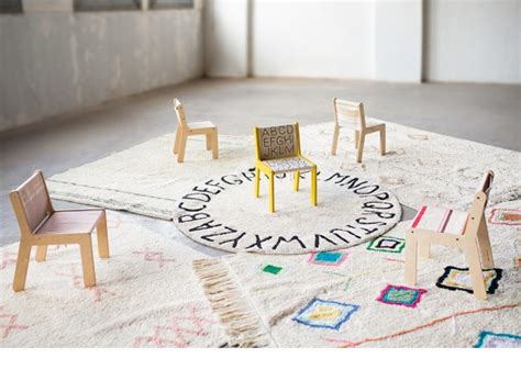 Sillita Infantil Vintage Nude Lorena Canals Mobel Seismil Studio