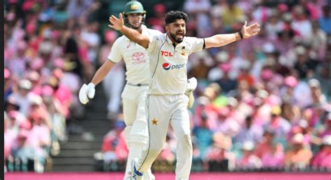 Pakistan Wickets Tumble After Aamer Jamal S Heroics In Rd Test