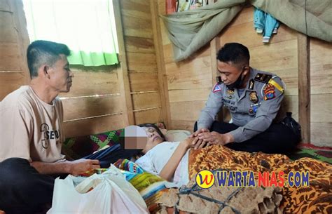 Peduli Sesama Polres Nias Kembali Santuni Penderita Tumor Kepala