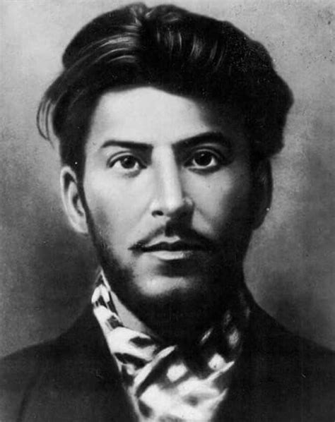 Т.И.Е. Фото из интернета. Сталин в молодости. | Joseph stalin, History ...