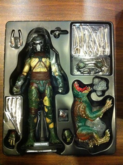 KENMOO Everything Anything Better Than Nothing Unboxing Of Hot Toys Th Scale Tracker