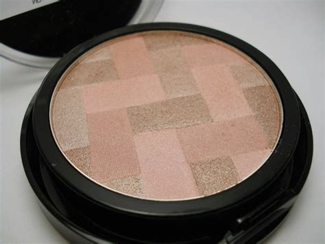 Maybelline Master Hi Light Highlighting Blush In Nude