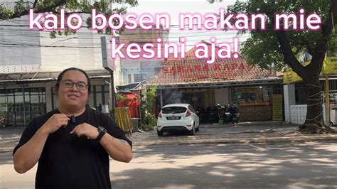 BEST LOMIE IN TOWN Makan Pake Sekop Di Lomie Lodaya Bandung YouTube