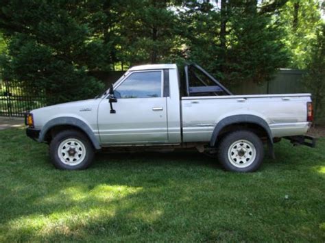 Buy Used 1984 2 Door 4wd 5 Speed Manaul Transmission Nissan Pickup