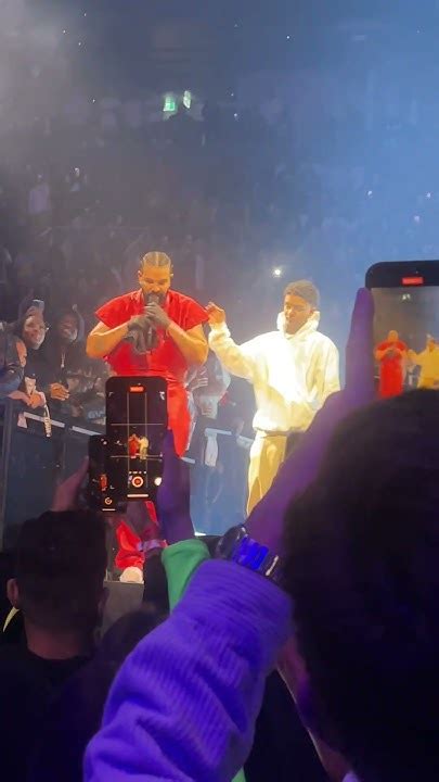 Drake Unveils The Hologram Drake In Toronto Youtube