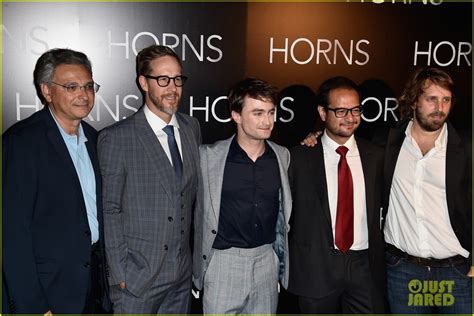 Daniel Radcliffe Suits Up for Paris Premiere of New Movie 'Horns ...