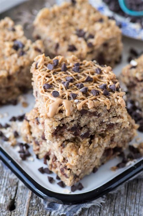 Healthy Peanut Butter Chocolate Chip Quinoa Bars