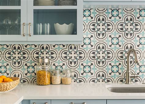 Eye Catching Kitchen Backsplash Ideas That Make A Statement