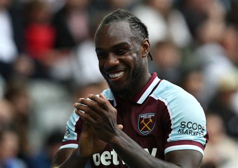 West Ham Handed Big Michail Antonio Boost