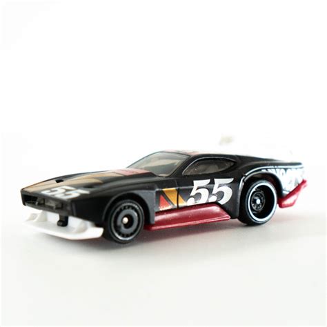 Машинка Hot Wheels ОСТАЛОСЬ МАЛО Count Muscula Black Коллекционная купить с доставкой по