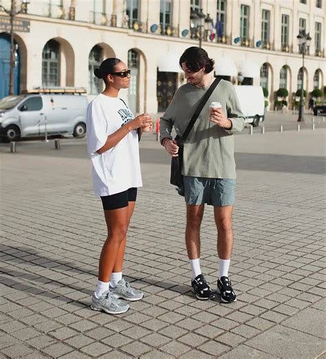 New Balance 2002R