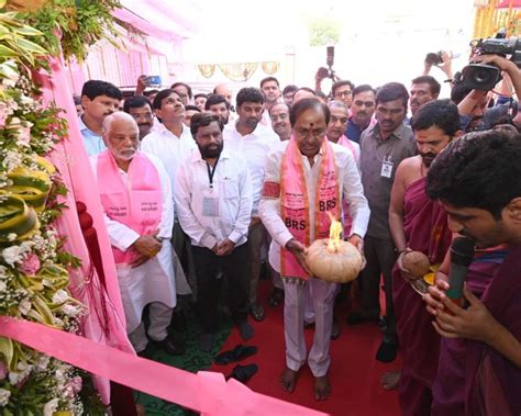 Why KCR Chose Maharashtra Over Andhra Karnataka To Expand BRS