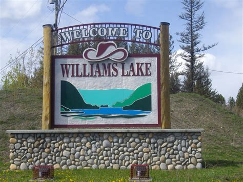 Filewilliams Lakes Welcome Sign Wikimedia Commons