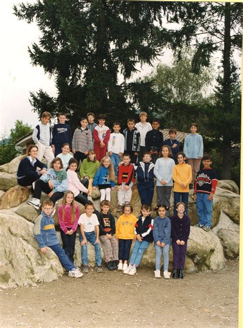 Photo De Classe CM1 CM2 2000 De 2000 Ecole Primaire Ferrieres Sur