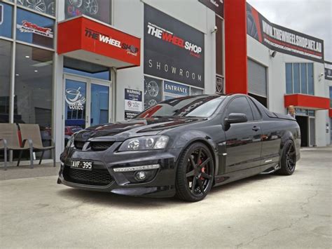 Hsv Commodore Ve Maloo R Red With Vertini Dynasty Aftermarket Wheels